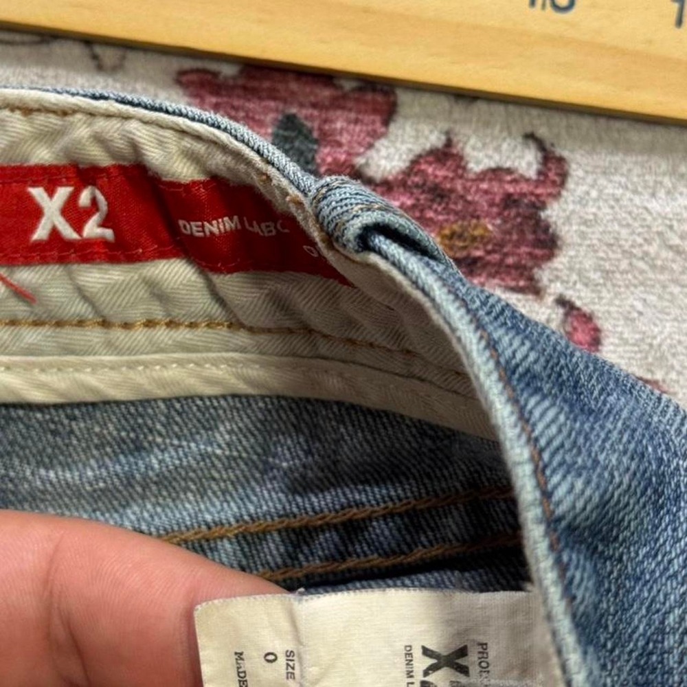 X2 Y2K Blue Denim Distressed Mini Skirt Raw Hem Size 0 - Picture 3 of 6
